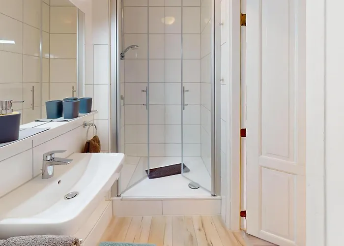 Suederduen Frida * 诺德奈